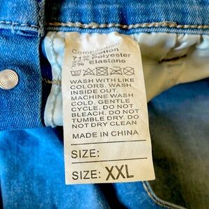 Overhauls Denim XXL 32 inch they are new never been worn .